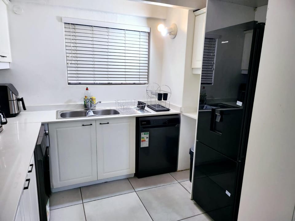 Luxury apartment in Waikiki E5 close to the beach Apartment in Dolphin Coast