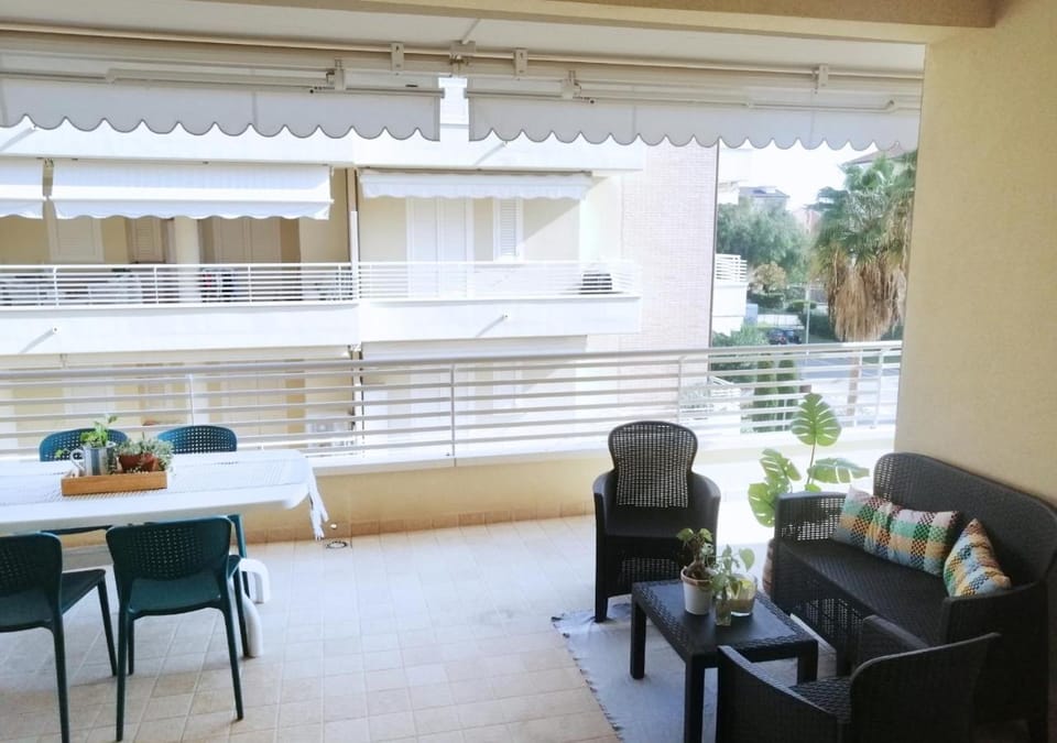 Balcony/Terrace, Dining area