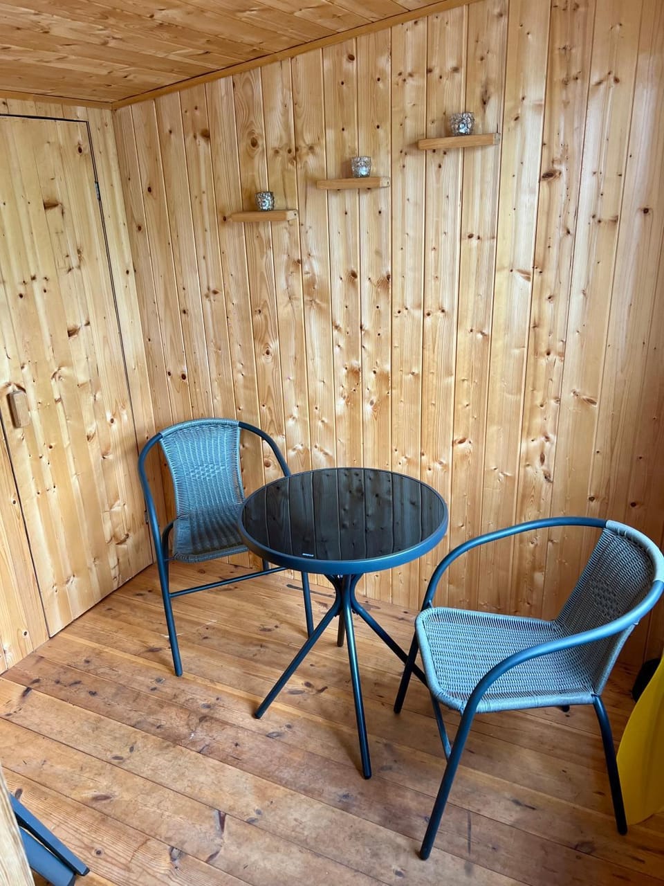 Sauna, Seating area