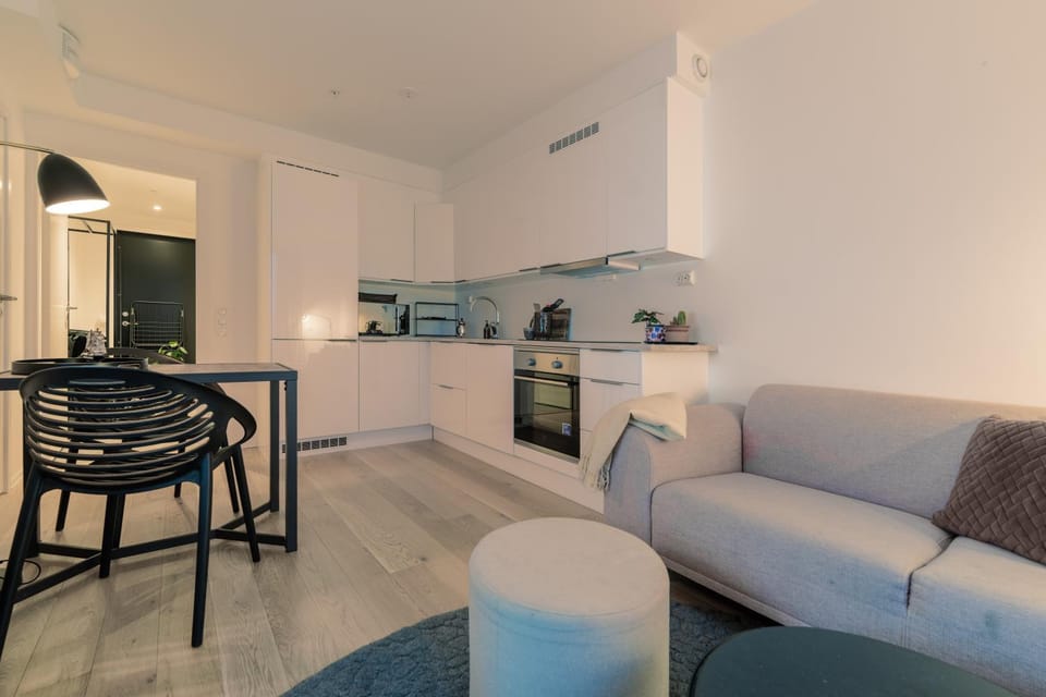 Living room, Dining area, kitchen