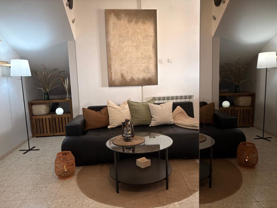 Private Desert Retreat Gal 27 Apartment in South District