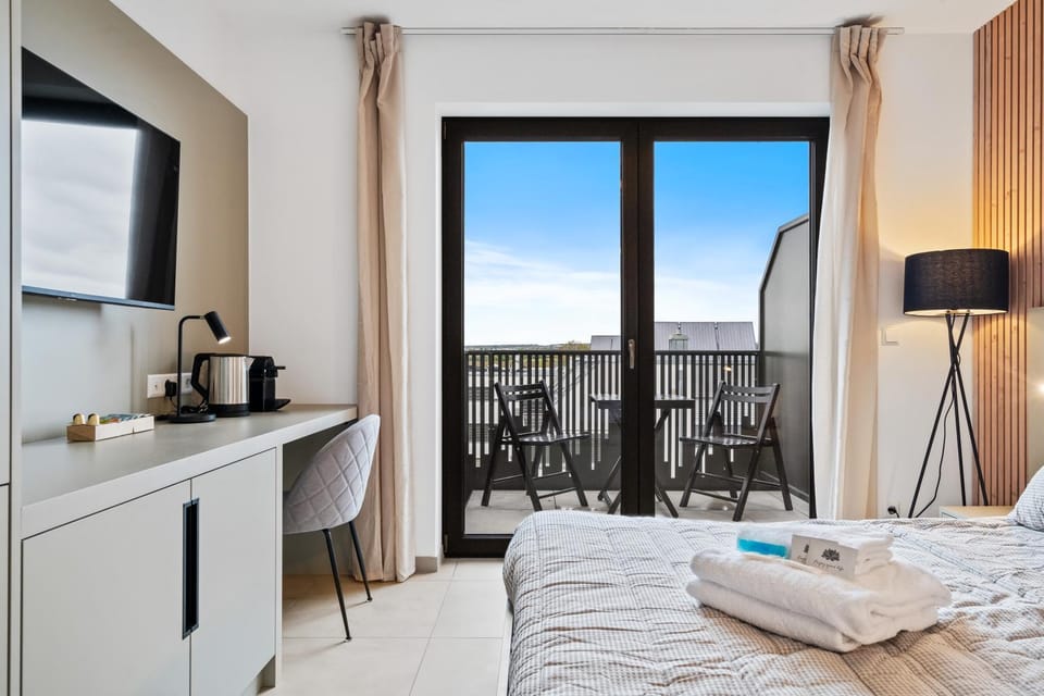 Bed, View (from property/room), Bedroom