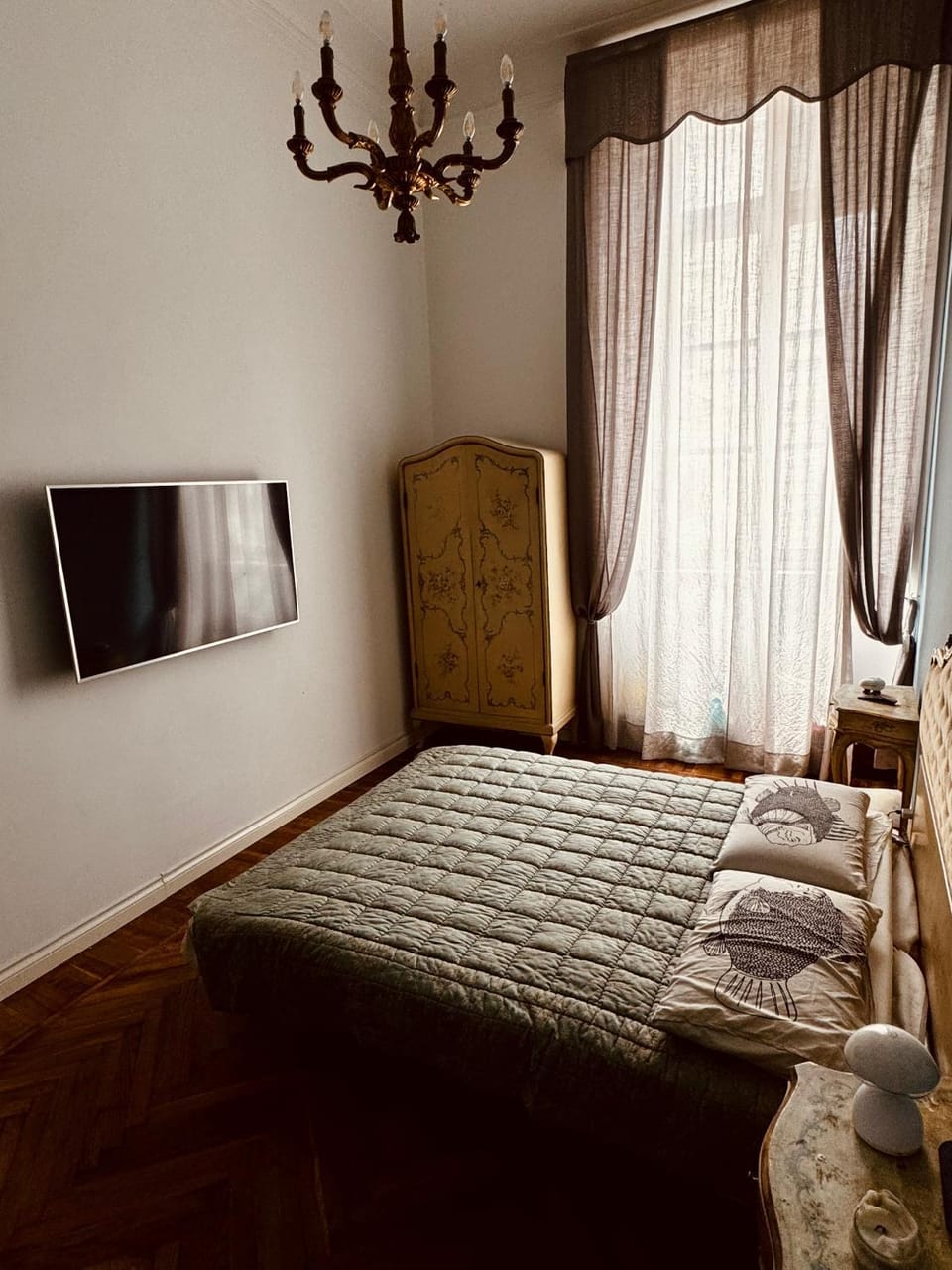 TV and multimedia, Bedroom