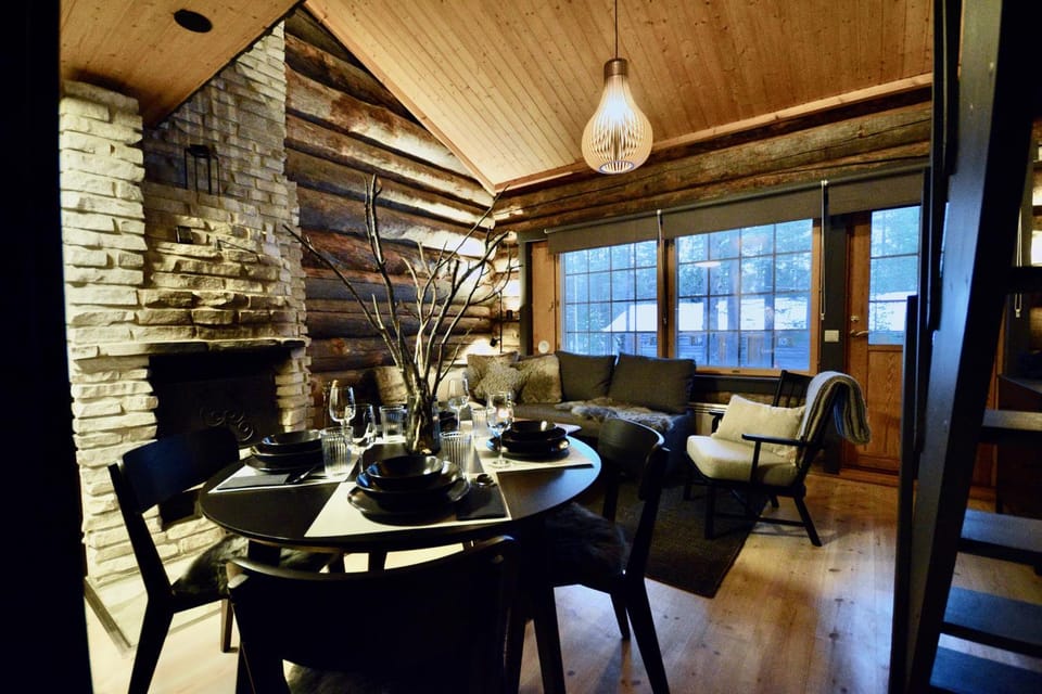 Living room, Dining area, fireplace