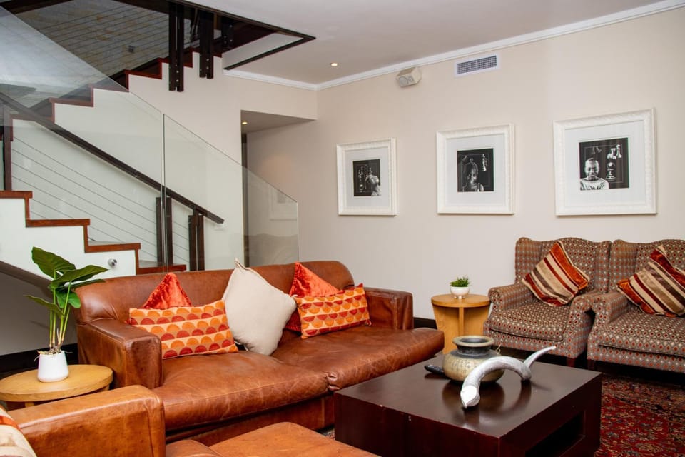 Hodzikaho Zimbali House in Dolphin Coast