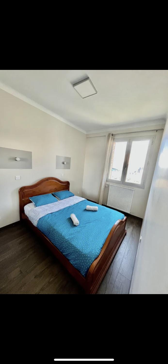 Appartement face velodrome Apartment in Marseille