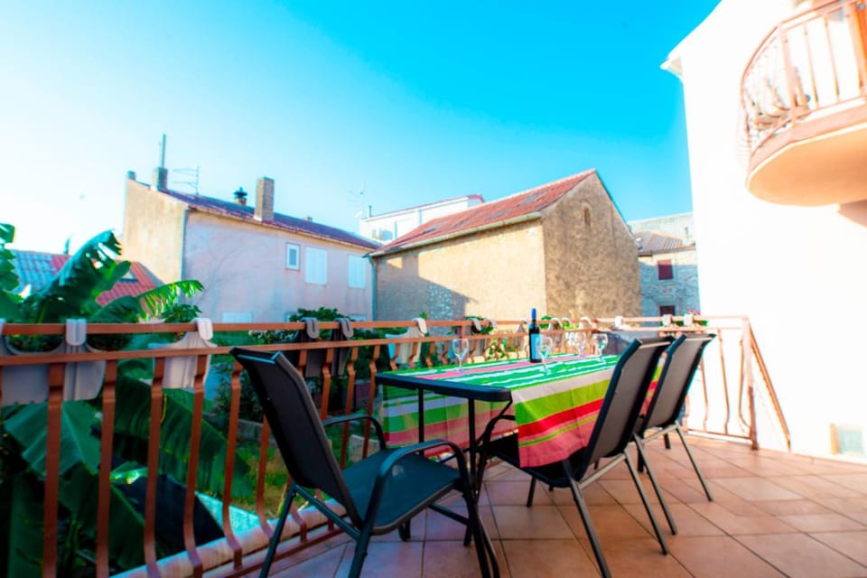 Day, Balcony/Terrace