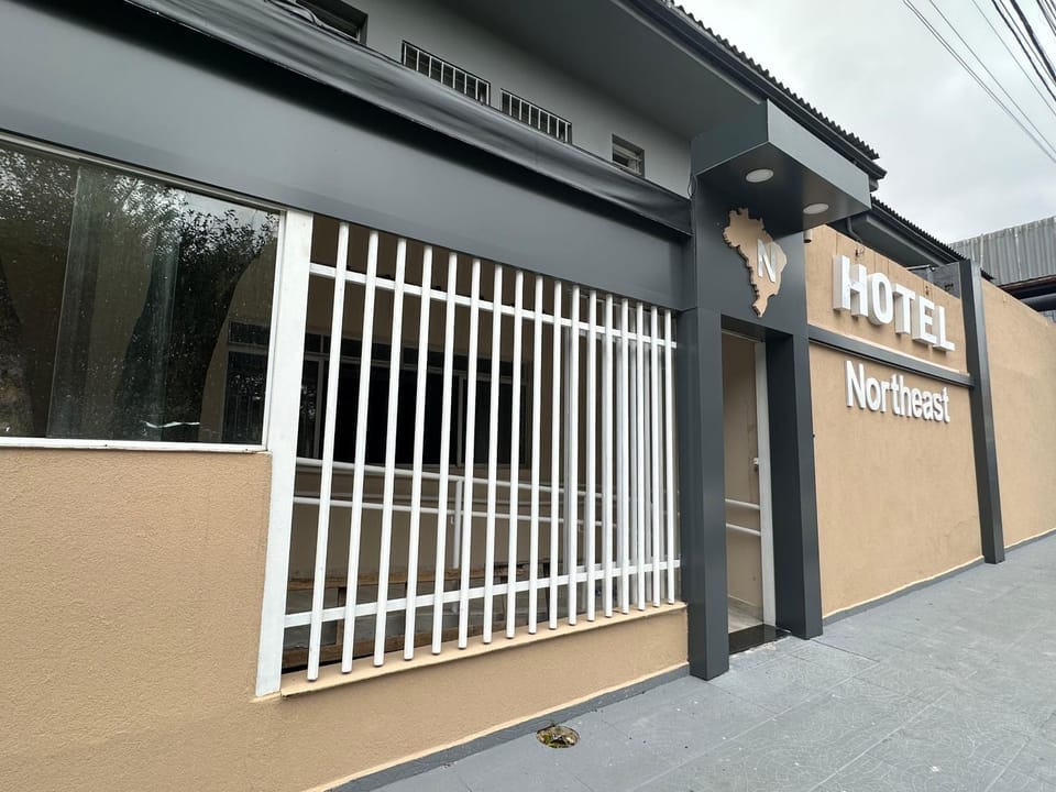 Property building, Day, Logo/Certificate/Sign, Street view