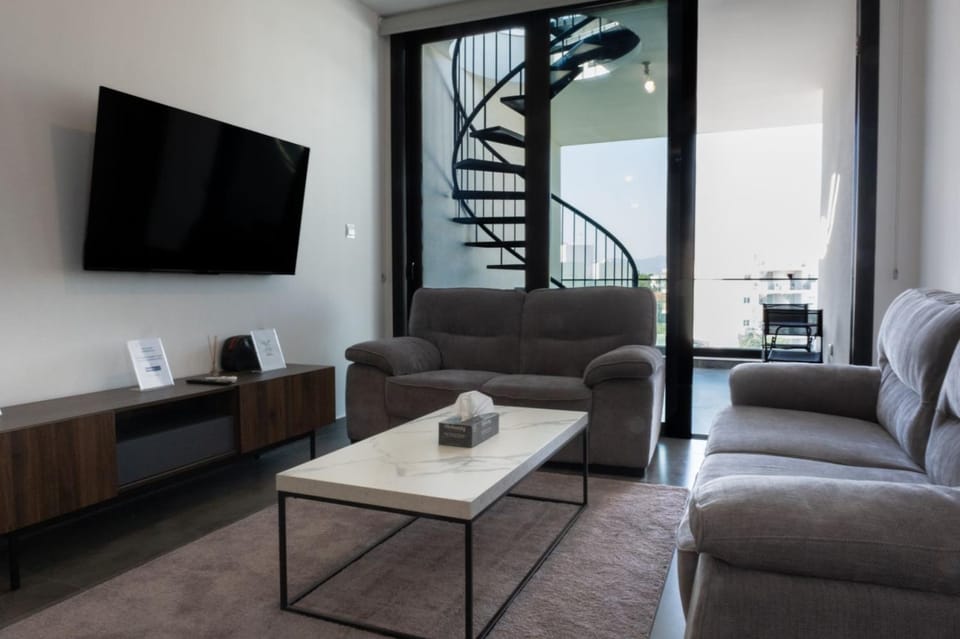 TV and multimedia, Seating area
