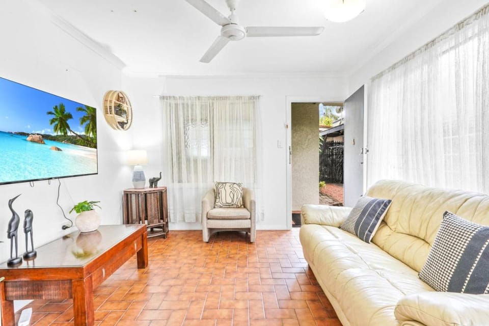 Grey Whale Anchor Inn U4 Apartment in Cairns