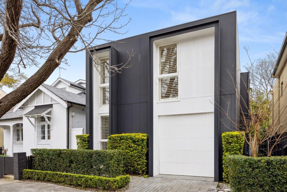 Double Bay Prestige IH House in Sydney