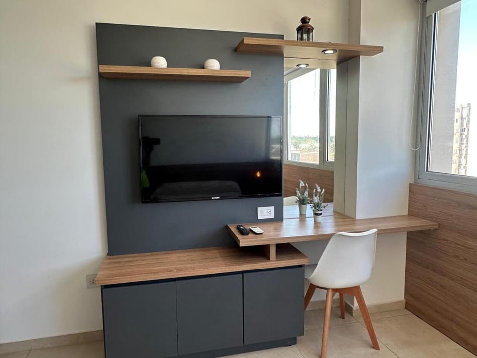 M O R A 1 Home & Office Apartment in Cipolletti