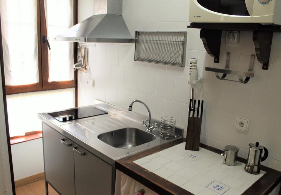 Kitchen or kitchenette, Living room, Decorative detail