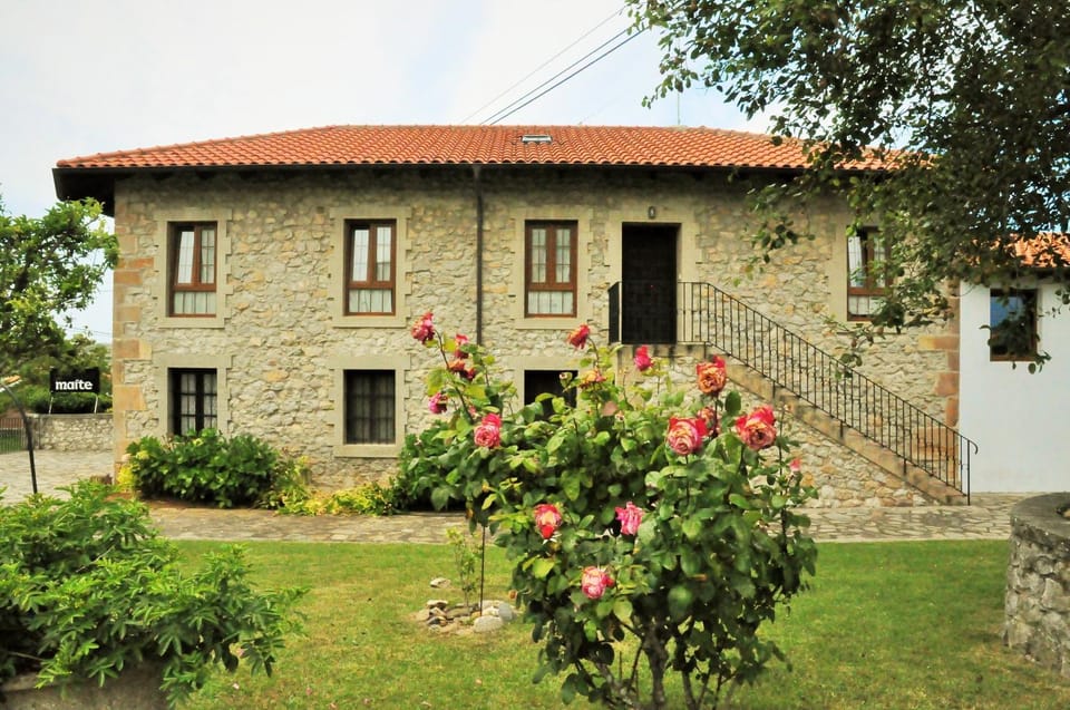 Property building, Off site, Summer, Garden