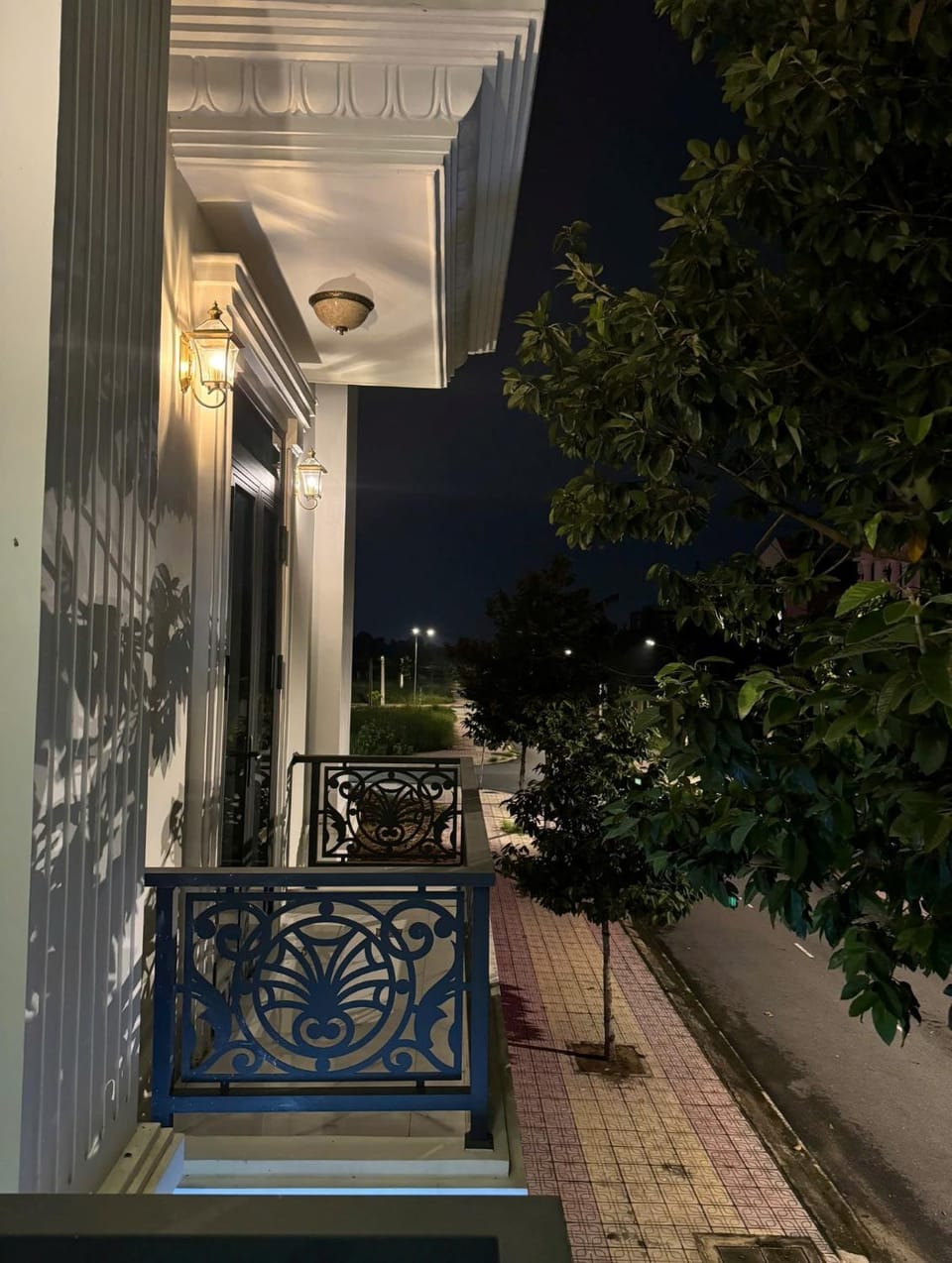 Night, View (from property/room), Balcony/Terrace