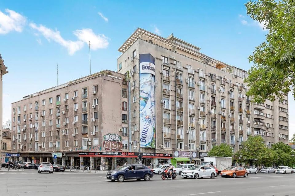 Serenity - Old Town I Free street parking I Balcony Apartment in Bucharest