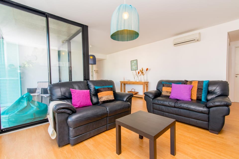 Living room, air conditioner