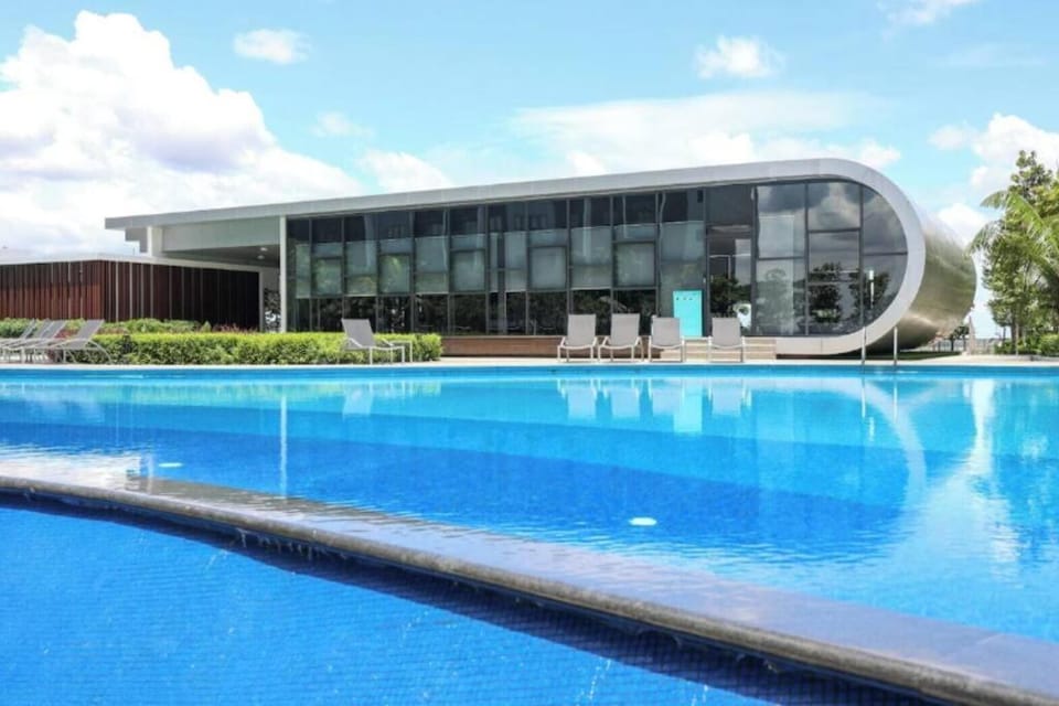 Splashmania Gamuda Cove Homestay with Projector and Tent KLIA Banting Apartment in Selangor, Malaysia