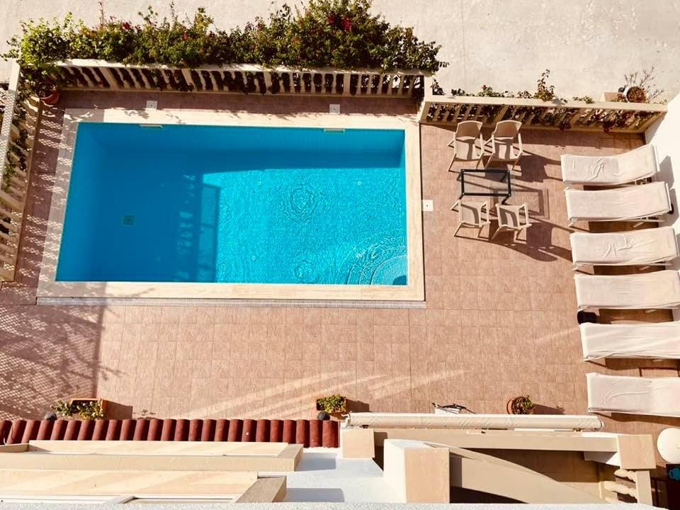 Balcony/Terrace, Pool view, Swimming pool, Swimming pool