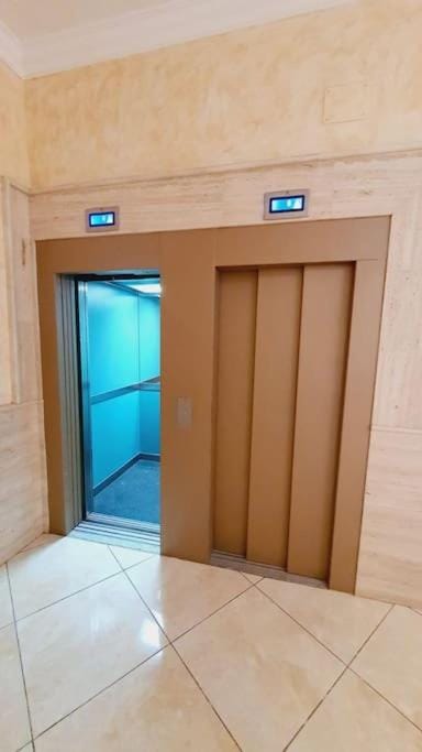 elevator