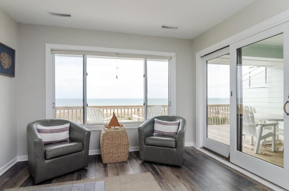 Sea Life Differently by Bryant Real Estate House in Wrightsville Beach