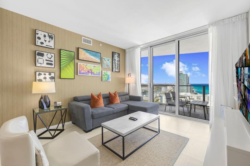 TV and multimedia, Living room, Seating area, Sea view