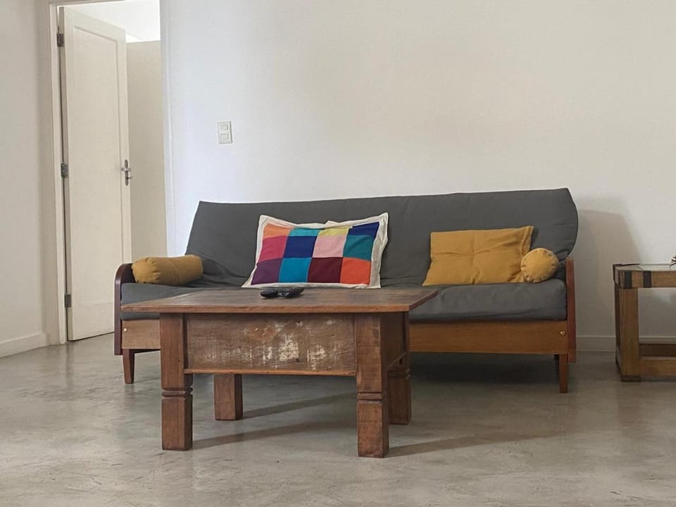 Charmoso apartamento entre Copacabana e Ipanema! Apartment in Rio de Janeiro