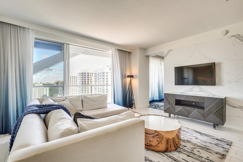 Balcony w/ Ocean View: Fort Lauderdale Oasis! House in Fort Lauderdale