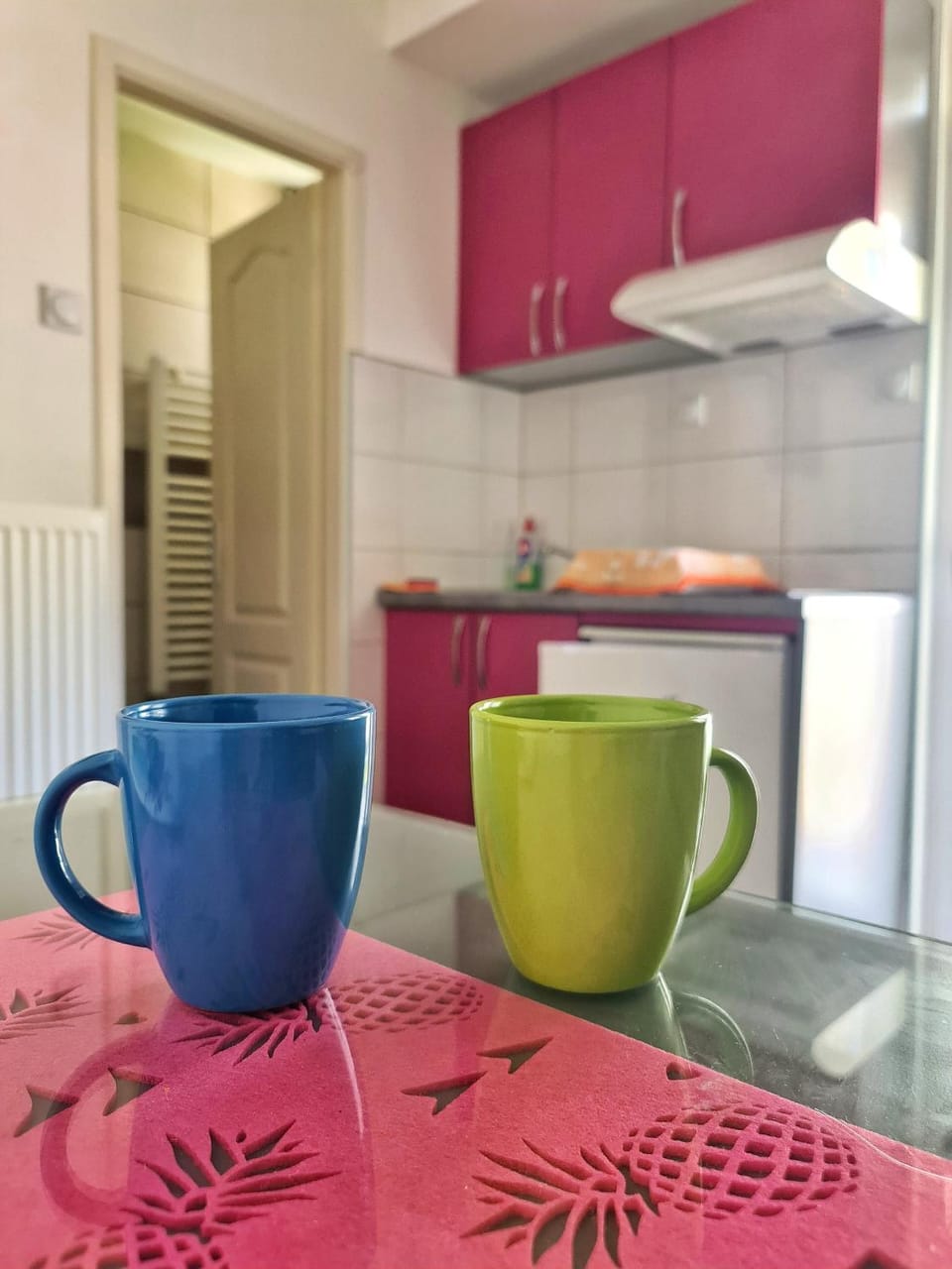 Coffee/tea facilities, Dining area