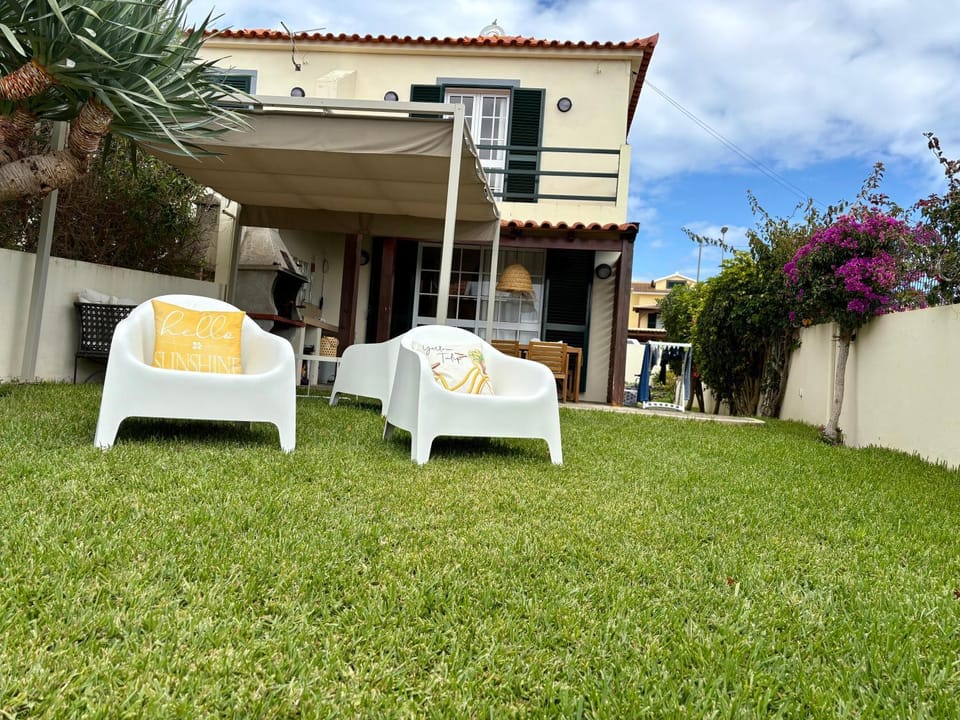 Spring, Day, Garden, Garden view, sunbed