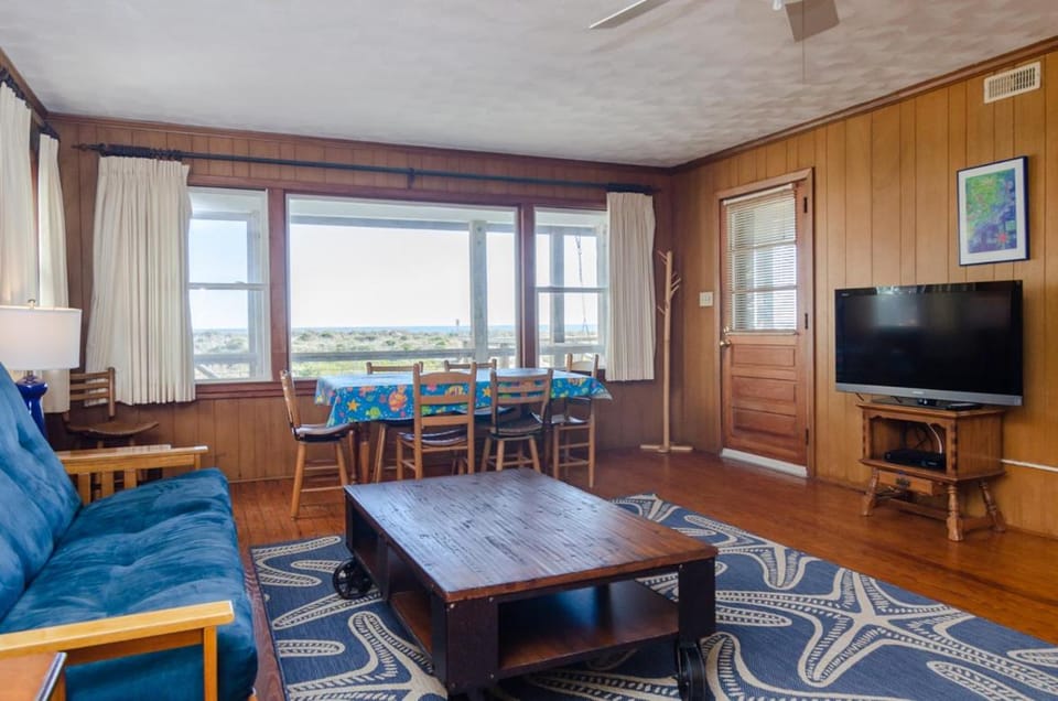 Spalt by Bryant Real Estate House in Wrightsville Beach