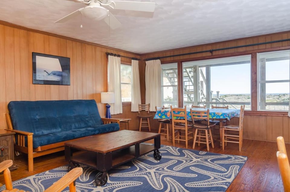 Spalt by Bryant Real Estate House in Wrightsville Beach