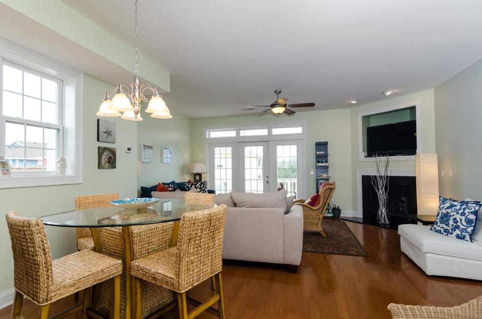 Southern Swordfish by Bryant Real Estate House in Carolina Beach