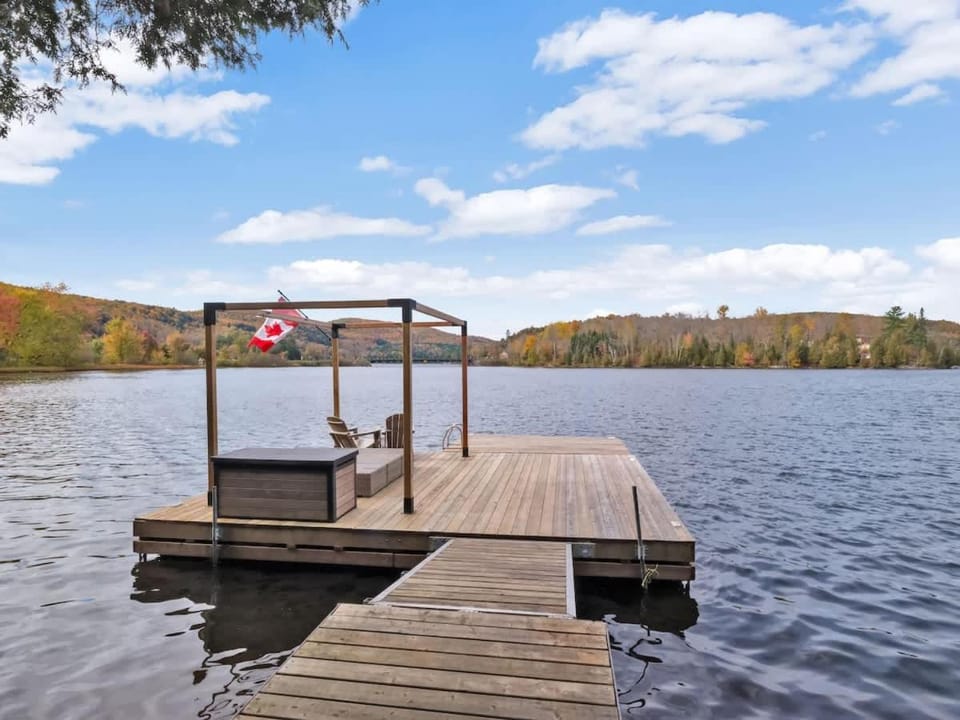 La Chataigne - Wilderness waterfront escape House in Ontario