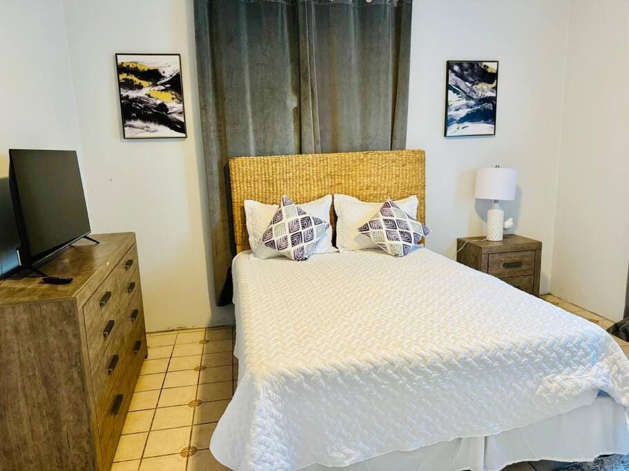 TV and multimedia, Bedroom