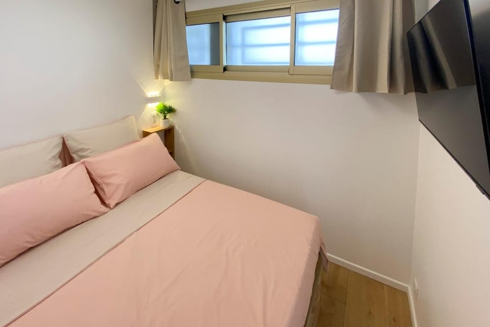 06K1 - Les Voiliers St Laurent Apartment in Nice