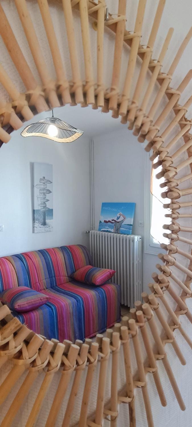 Communal lounge/ TV room, Living room
