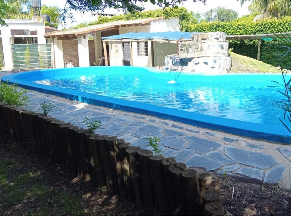 Quinta El Guayacán House in Parana