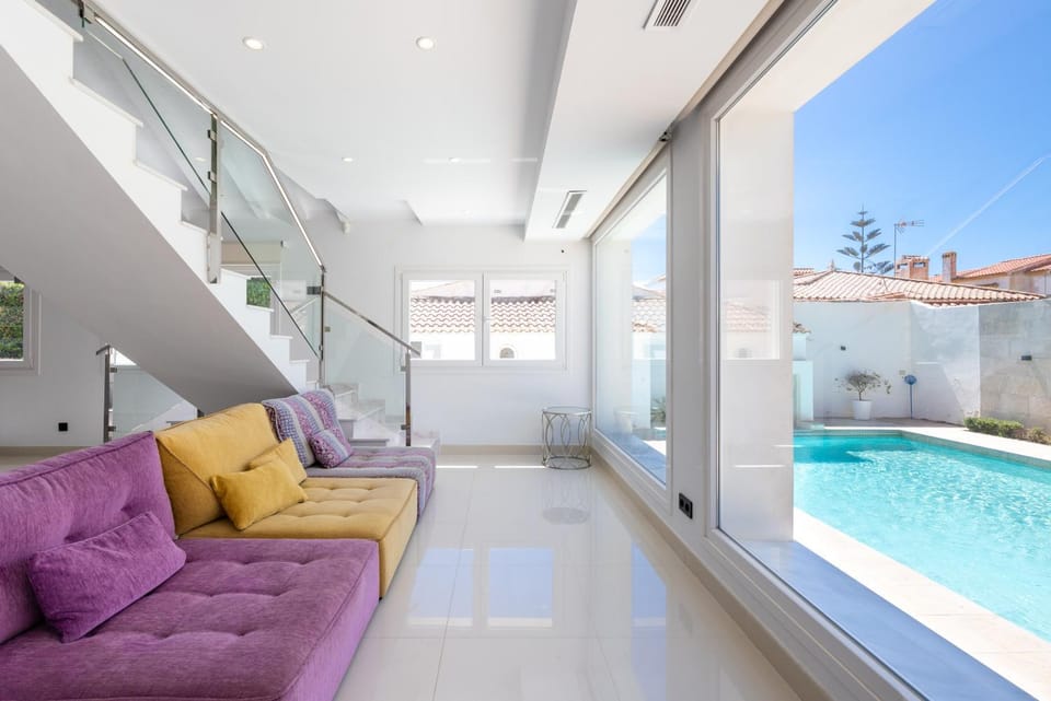 Property building, Living room
