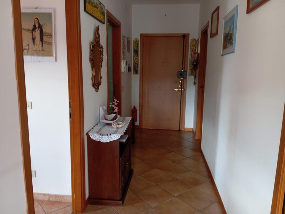 Franca's Home Apartment in Tuscany
