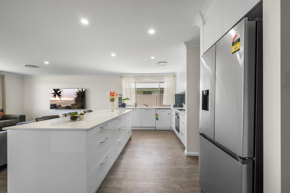 The Escape - Bring your own Linen and Towels House in South West Rocks