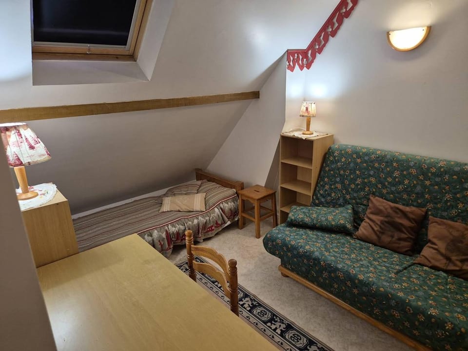 Appartement 4-6 personnes avec parking à Cauterets - FR-1-234-330 Apartment in Cauterets