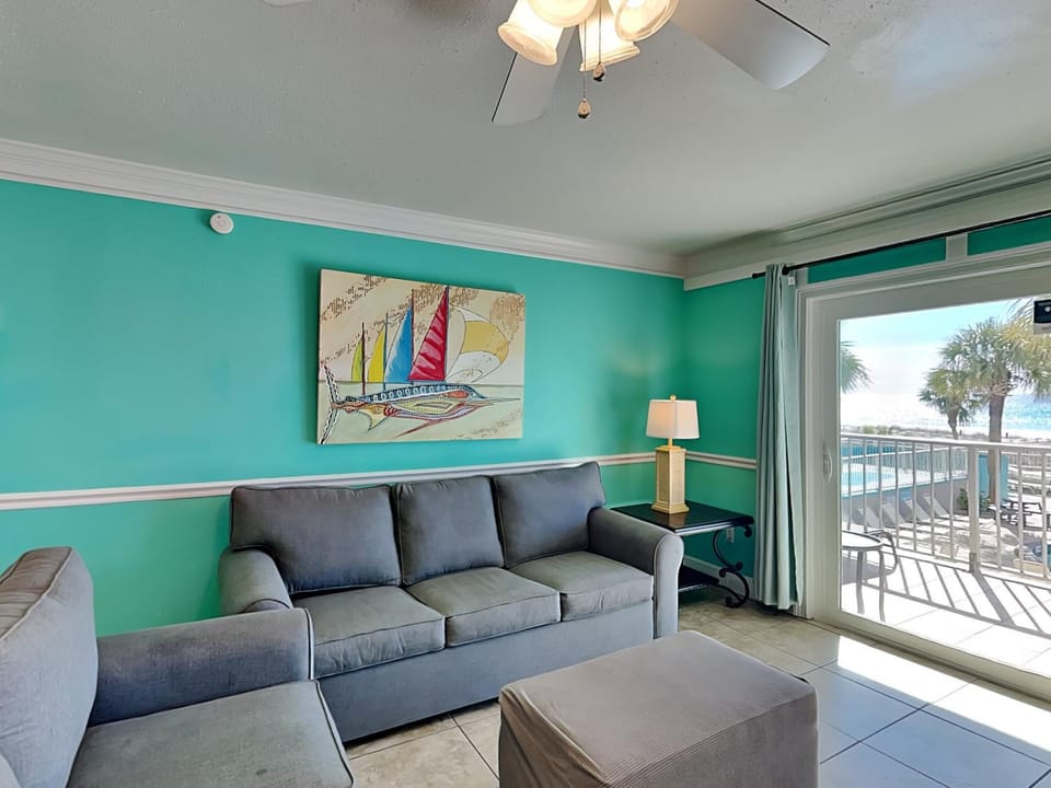 Summit Beach Resort #222 Apartment in Upper Grand Lagoon