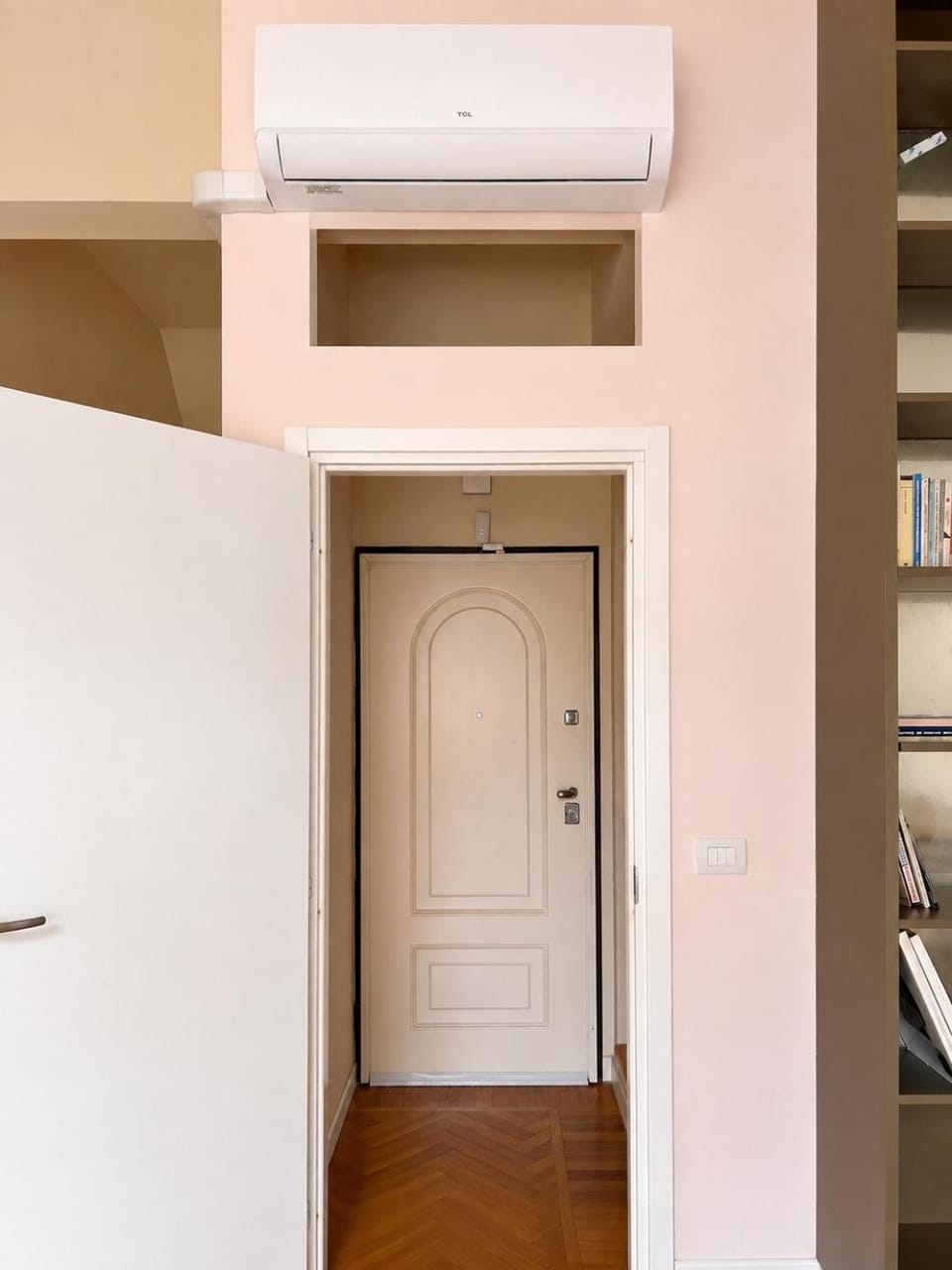 Facade/entrance