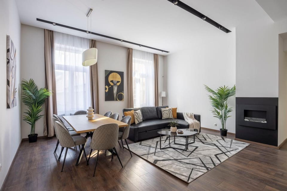 Living room, Seating area, Dining area