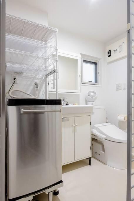 アンドステイ白金6丁目301 Apartment in Shibuya