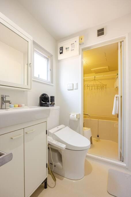 アンドステイ白金6丁目301 Apartment in Shibuya