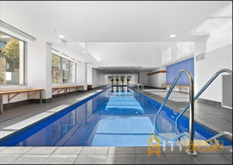 Pretty Penthouse - Close to ANU Apartment in Canberra