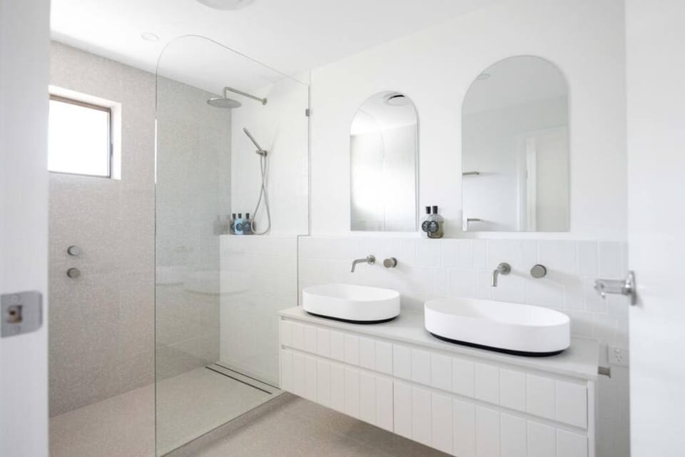 Belli Street by Noosa Secret Destinations - Short Walk to Hastings St House in Noosa Heads