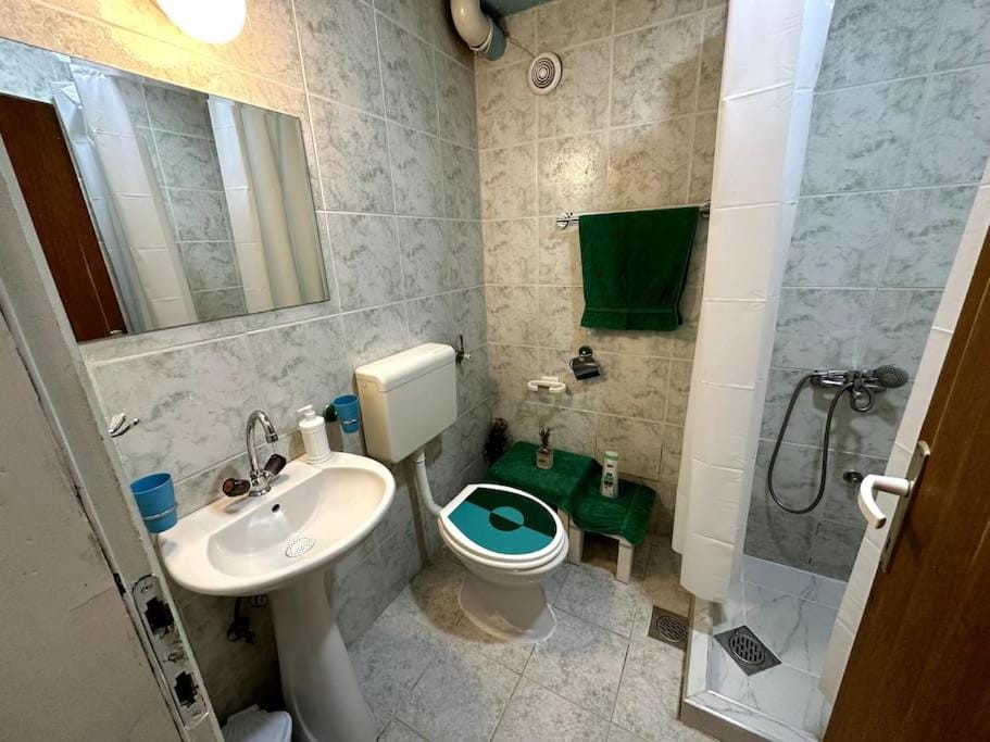 Ohrid Lake Studio 2 Apartment in Ohrid